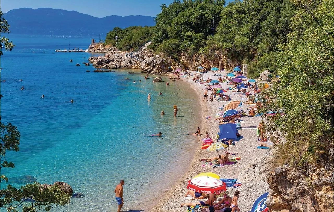 2 Bedroom Gorgeous Apartment In Kostrena Croatia