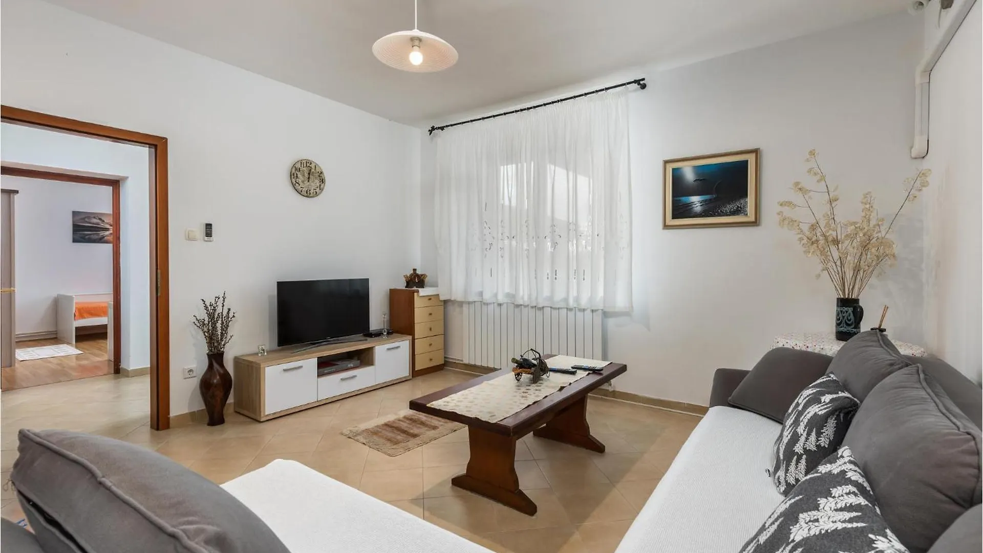 2 Bedroom Gorgeous Apartment In Kostrena 0*,