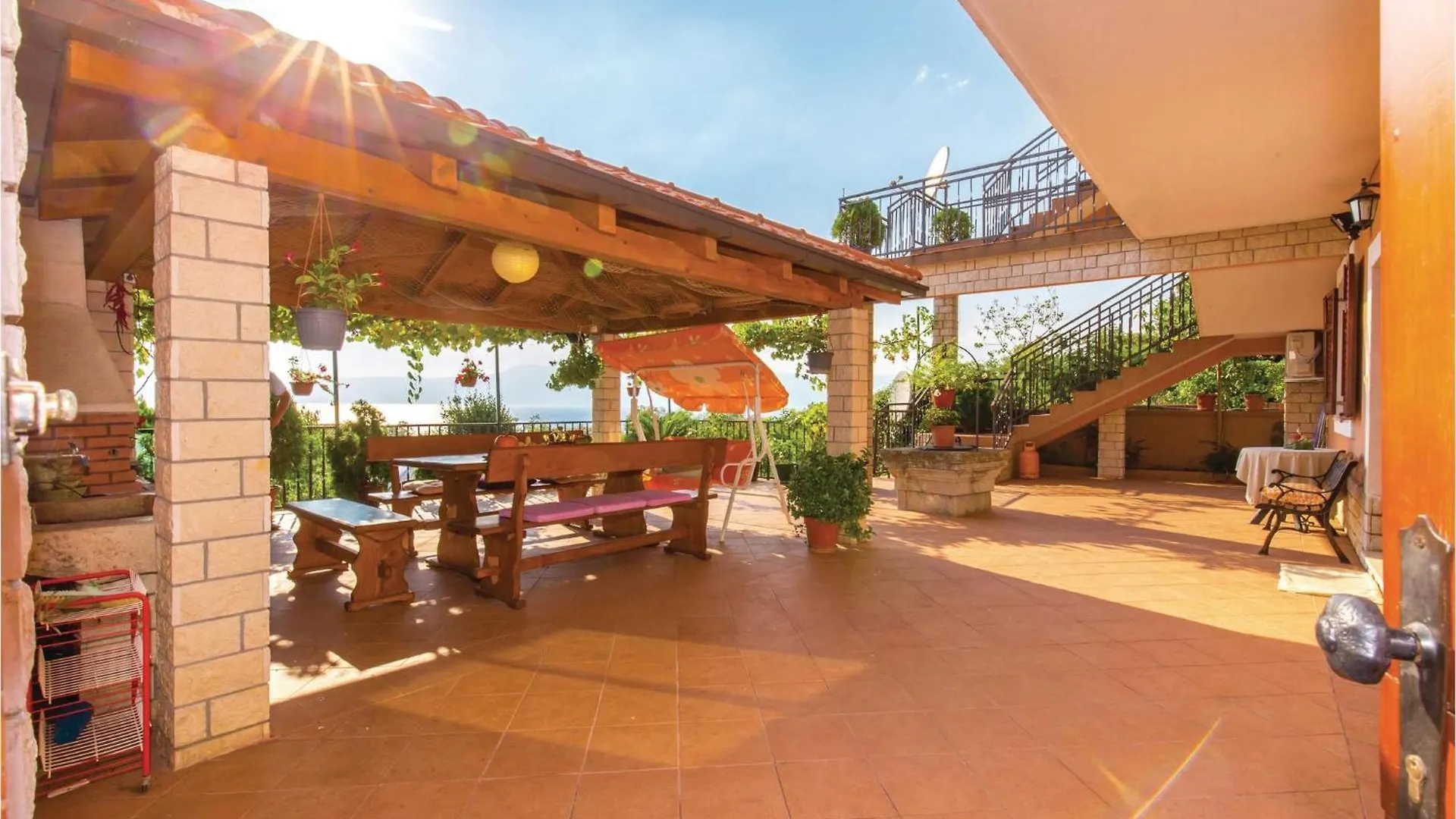 2 Bedroom Gorgeous Apartment In Kostrena